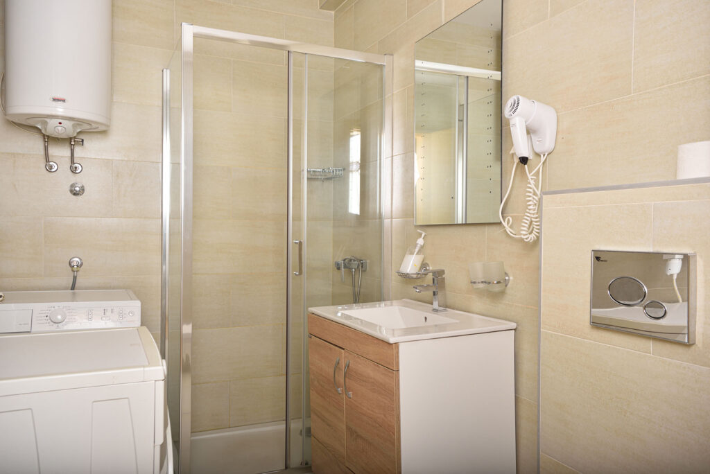 alibi2 14 toalet 0843